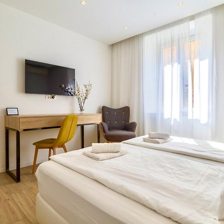 Apartments & Rooms Graso สปลิท ภายนอก รูปภาพ