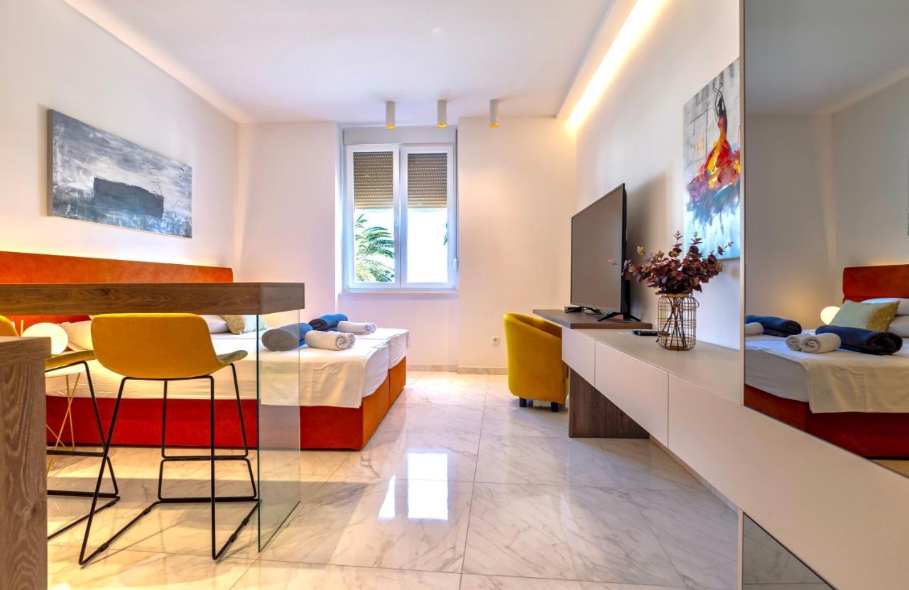 Apartments & Rooms Graso สปลิท ภายนอก รูปภาพ