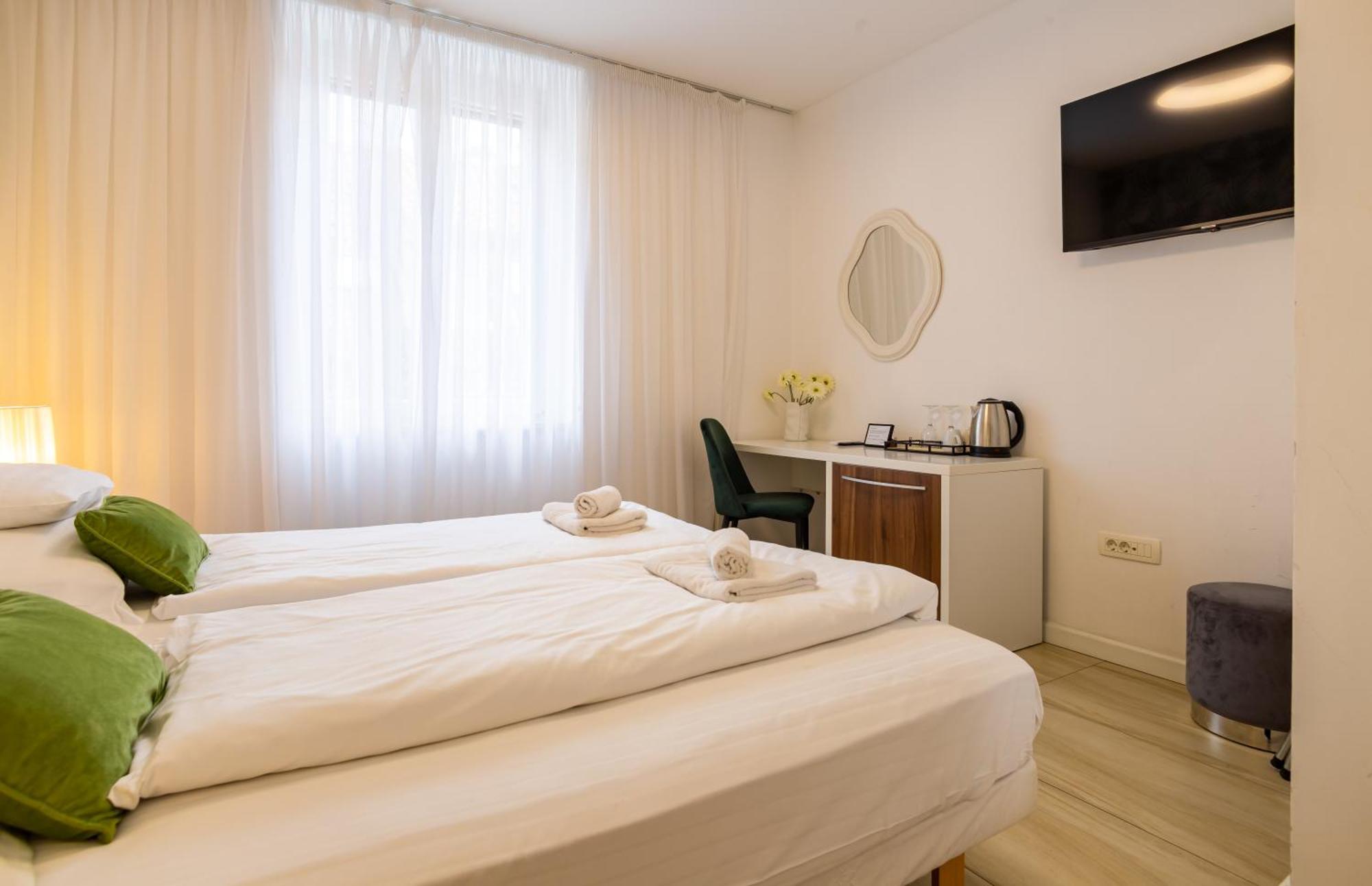 Apartments & Rooms Graso สปลิท ภายนอก รูปภาพ